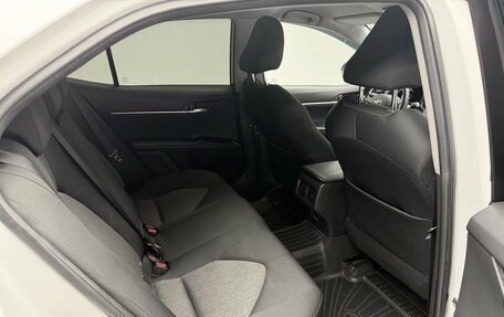 Toyota Camry, 2018 год, 2 247 000 рублей, 13 фотография