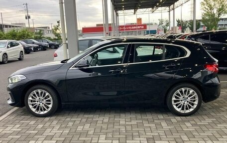 BMW 1 серия, 2020 год, 1 300 000 рублей, 3 фотография
