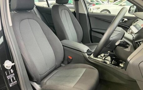 BMW 1 серия, 2020 год, 1 300 000 рублей, 8 фотография