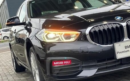 BMW 1 серия, 2020 год, 1 300 000 рублей, 7 фотография