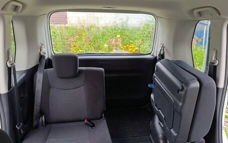 Nissan Serena IV, 2010 год, 1 250 000 рублей, 4 фотография