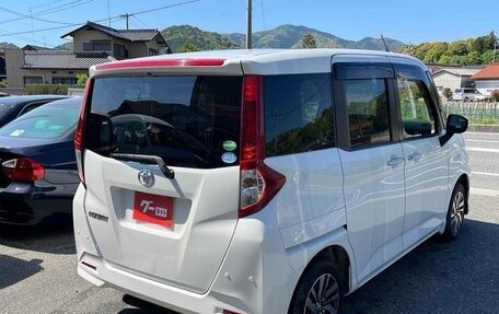 Toyota Roomy I, 2019 год, 700 000 рублей, 6 фотография
