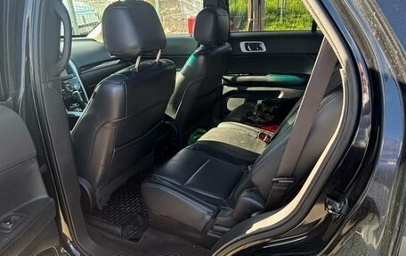 Ford Explorer VI, 2015 год, 2 100 000 рублей, 6 фотография