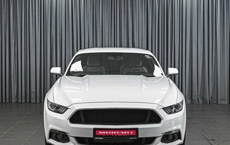 Ford Mustang VI рестайлинг, 2017 год, 2 980 000 рублей, 3 фотография