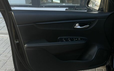 KIA Rio IV, 2018 год, 1 130 000 рублей, 5 фотография