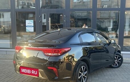 KIA Rio IV, 2018 год, 1 130 000 рублей, 2 фотография