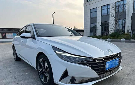 Hyundai Elantra, 2022 год, 1 280 000 рублей, 3 фотография
