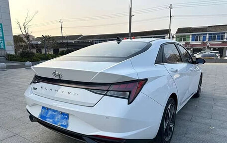 Hyundai Elantra, 2022 год, 1 280 000 рублей, 6 фотография