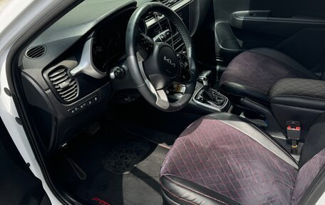 KIA Rio IV, 2022 год, 1 650 000 рублей, 5 фотография