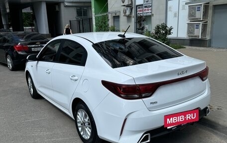 KIA Rio IV, 2022 год, 1 650 000 рублей, 4 фотография