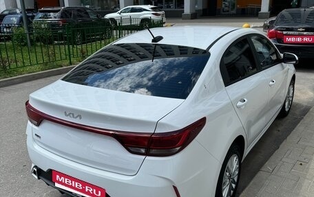 KIA Rio IV, 2022 год, 1 650 000 рублей, 3 фотография