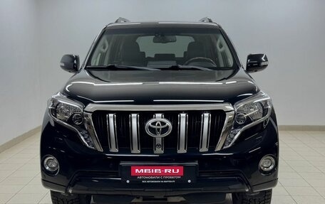 Toyota Land Cruiser Prado 150 рестайлинг 2, 2015 год, 3 839 000 рублей, 2 фотография