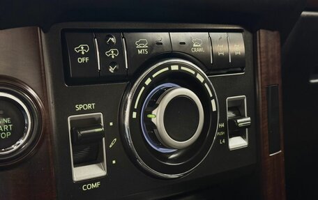 Toyota Land Cruiser Prado 150 рестайлинг 2, 2015 год, 3 839 000 рублей, 16 фотография