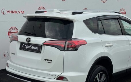 Toyota RAV4, 2018 год, 2 399 000 рублей, 14 фотография