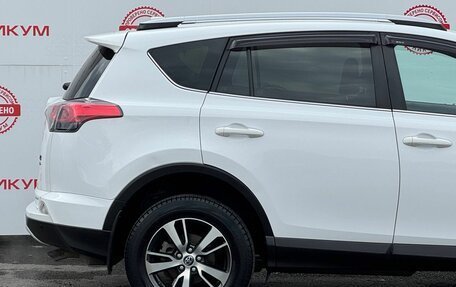 Toyota RAV4, 2018 год, 2 399 000 рублей, 17 фотография