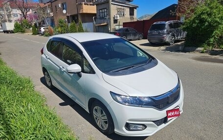 Honda Fit III, 2018 год, 1 555 000 рублей, 1 фотография