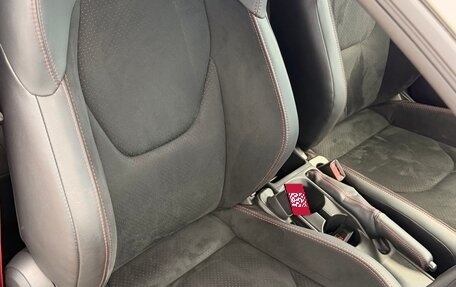 Toyota Yaris, 2024 год, 6 100 000 рублей, 13 фотография