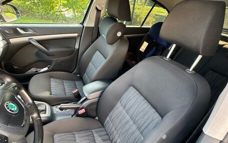 Skoda Octavia, 2012 год, 950 000 рублей, 10 фотография