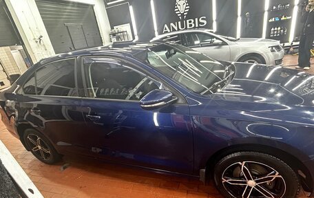 Volkswagen Jetta VI, 2012 год, 1 000 000 рублей, 7 фотография