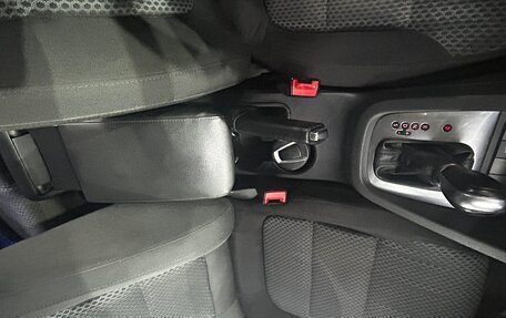Volkswagen Jetta VI, 2012 год, 1 000 000 рублей, 13 фотография