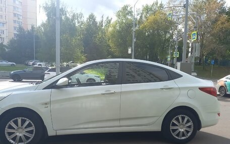 Hyundai Solaris II рестайлинг, 2014 год, 830 000 рублей, 4 фотография