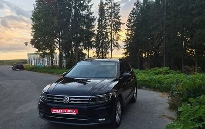 Volkswagen Tiguan II, 2017 год, 2 100 000 рублей, 1 фотография