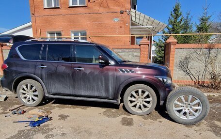 Infiniti QX56, 2012 год, 2 000 000 рублей, 15 фотография
