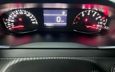 Peugeot 2008 II, 2022 год, 1 311 000 рублей, 11 фотография