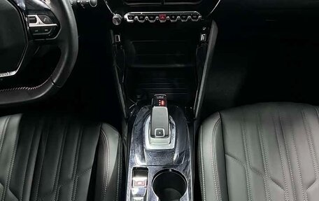 Peugeot 2008 II, 2022 год, 1 311 000 рублей, 13 фотография