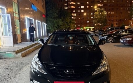 Hyundai Sonata VI, 2011 год, 1 050 000 рублей, 7 фотография