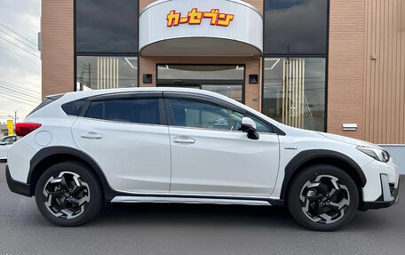 Subaru XV II, 2022 год, 1 950 000 рублей, 7 фотография