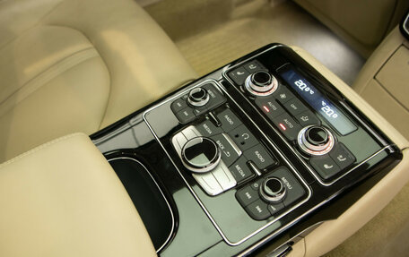 Audi A8, 2016 год, 3 649 000 рублей, 30 фотография