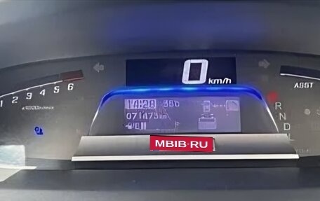 Honda Freed I, 2012 год, 850 000 рублей, 3 фотография