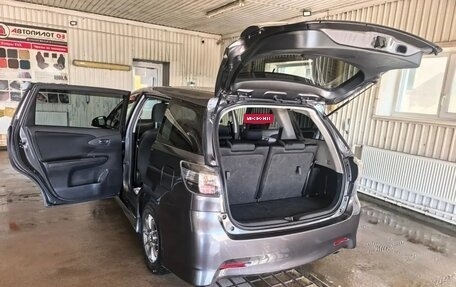 Toyota Wish II, 2012 год, 1 375 000 рублей, 6 фотография
