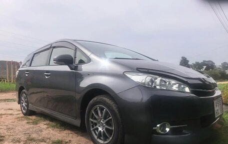 Toyota Wish II, 2012 год, 1 375 000 рублей, 9 фотография