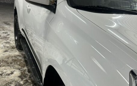 Toyota Land Cruiser Prado 150 рестайлинг 2, 2016 год, 3 950 000 рублей, 3 фотография