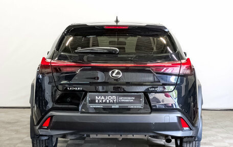 Lexus UX I, 2019 год, 3 300 000 рублей, 6 фотография