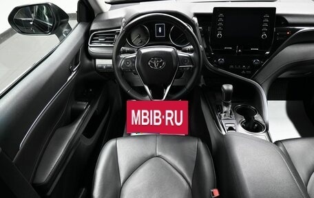 Toyota Camry, 2021 год, 2 475 000 рублей, 11 фотография