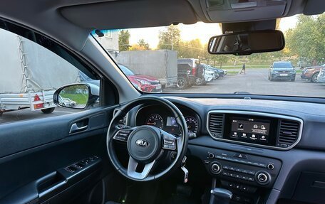 KIA Sportage IV рестайлинг, 2019 год, 1 990 000 рублей, 5 фотография