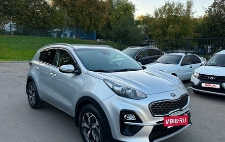 KIA Sportage IV рестайлинг, 2019 год, 1 990 000 рублей, 2 фотография
