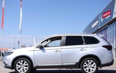 Mitsubishi Outlander III рестайлинг 3, 2015 год, 1 559 394 рублей, 8 фотография