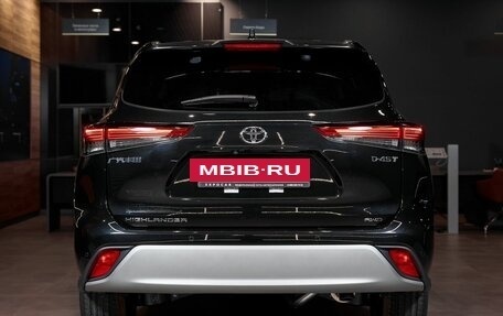 Toyota Highlander, 2026 год, 5 550 000 рублей, 5 фотография