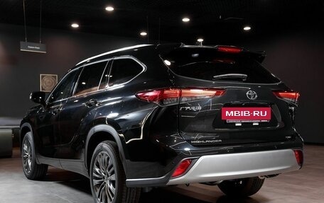Toyota Highlander, 2026 год, 5 550 000 рублей, 7 фотография