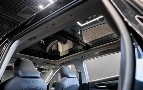 Toyota Highlander, 2026 год, 5 550 000 рублей, 21 фотография