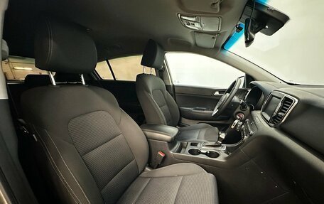 KIA Sportage IV рестайлинг, 2017 год, 1 980 000 рублей, 12 фотография