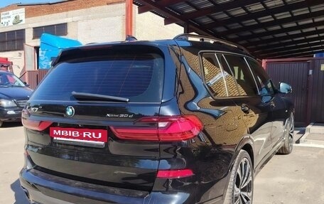 BMW X7, 2021 год, 7 000 000 рублей, 4 фотография