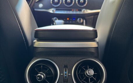 KIA Stinger I, 2022 год, 4 100 000 рублей, 12 фотография