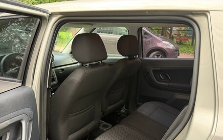 Skoda Fabia II, 2011 год, 559 000 рублей, 13 фотография