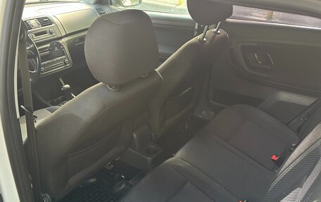 Skoda Fabia II, 2012 год, 650 000 рублей, 6 фотография