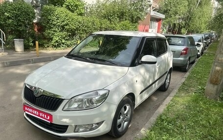 Skoda Fabia II, 2012 год, 650 000 рублей, 2 фотография